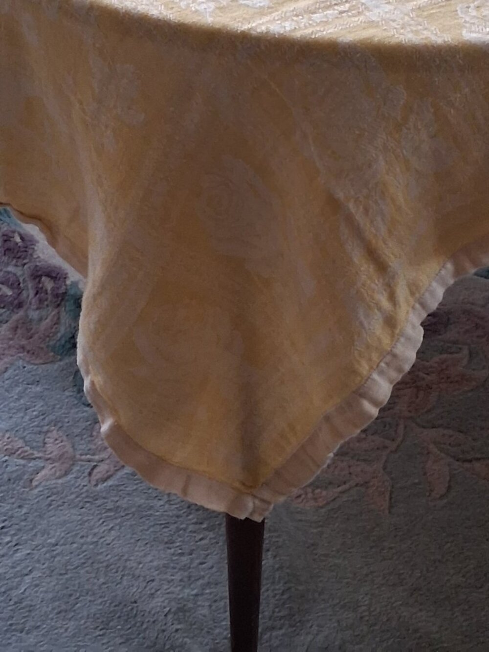 Vintage Yellow Damask Rose Tablecloth 🌼 100x76 Mid‑Century